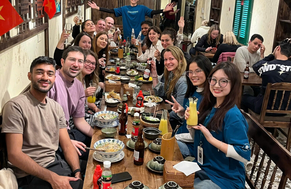 Free food tour in Hanoi by Hanoi e.Buddies